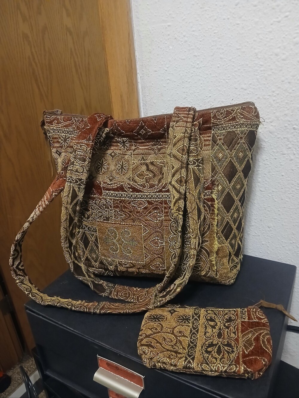 Carpet Bag Women's Embroidered Patchwork Tote Bag in Brown and Gold
